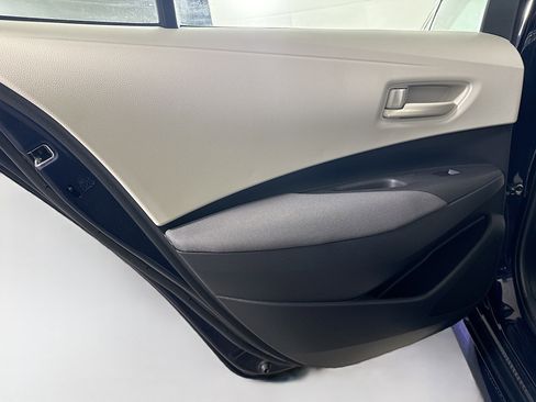 Used 2024 Toyota Corolla LE image 25