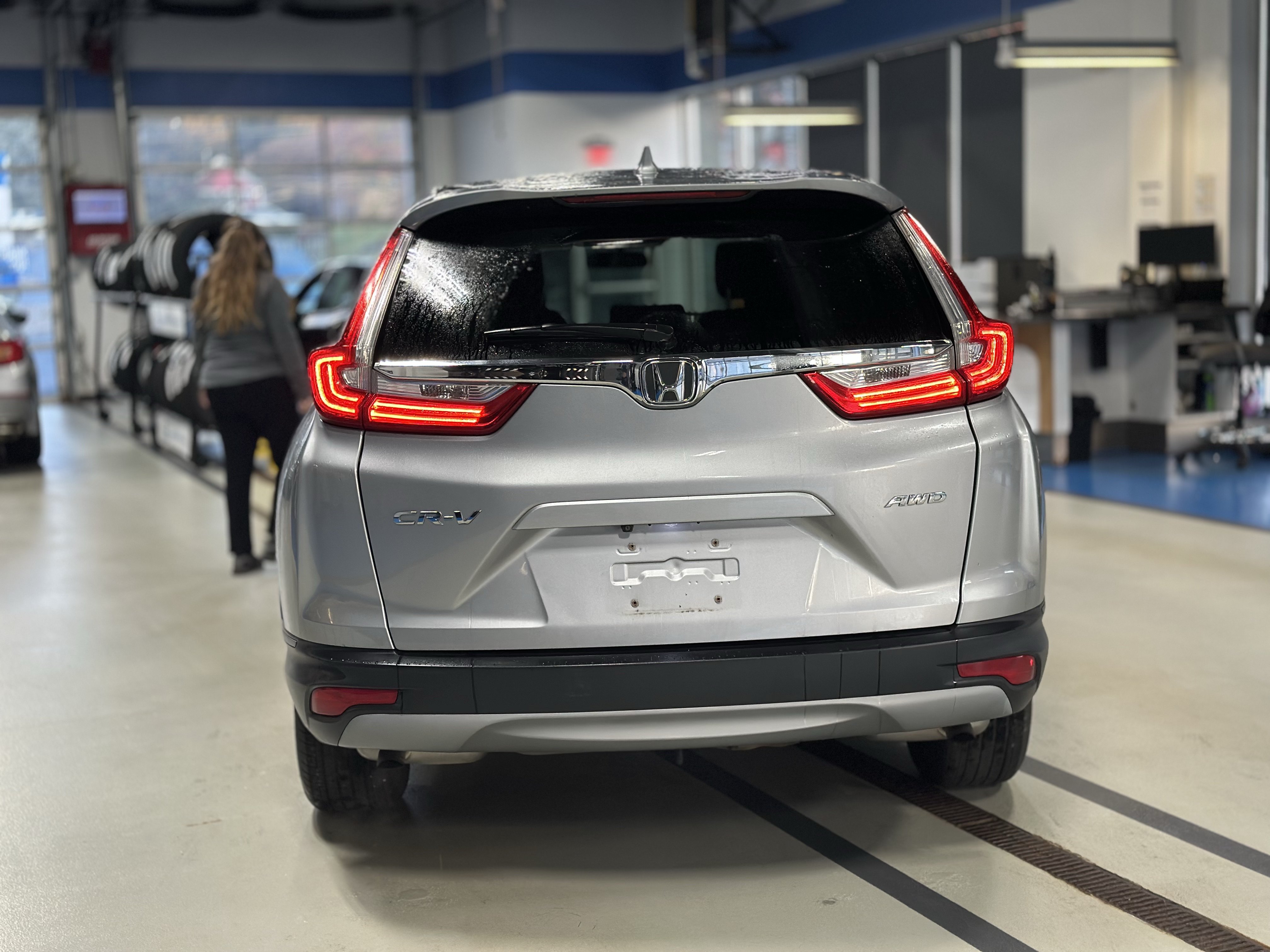 Used 2019 Honda CR-V EX image 6