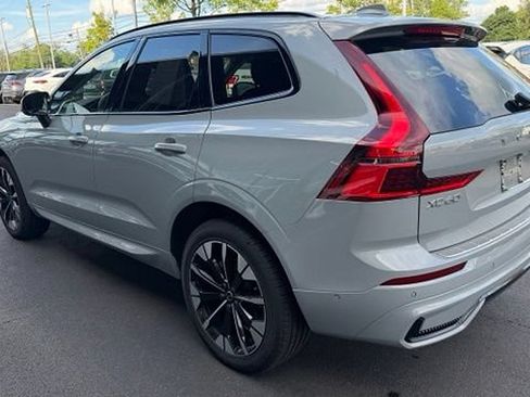 Used 2026 Volvo XC60 B5 Plus w/ Climate Package AWD/4WD image 5