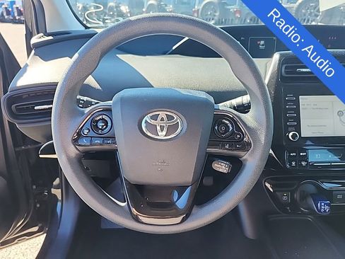 Used 2020 Toyota Prius LE image 4