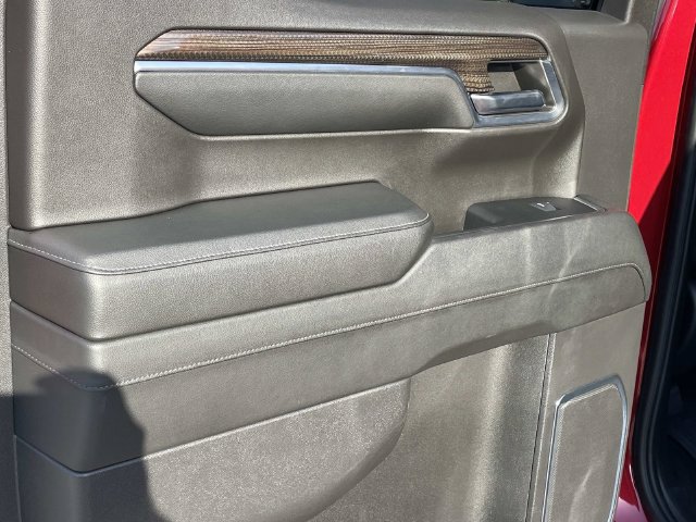 Used 2024 Chevrolet Silverado 1500 RST w/ Convenience Package II AWD/4WD image 26