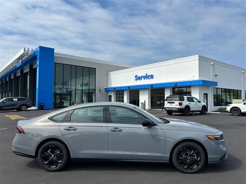 New 2025 Honda Accord SE image 20