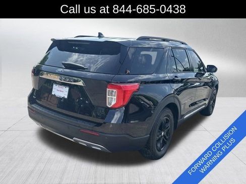 Used 2022 Ford Explorer XLT w/ Equipment Group 202A RWD image 5