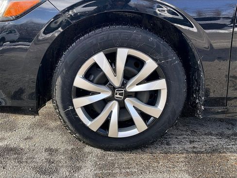 Used 2023 Honda Civic LX image 7