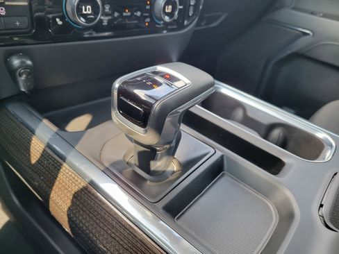 Certified 2023 Chevrolet Silverado 1500 LT w/ Convenience Package II image 27