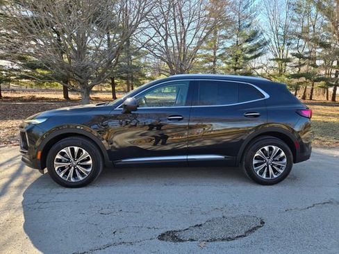 Used 2025 Buick Envision Preferred image 3
