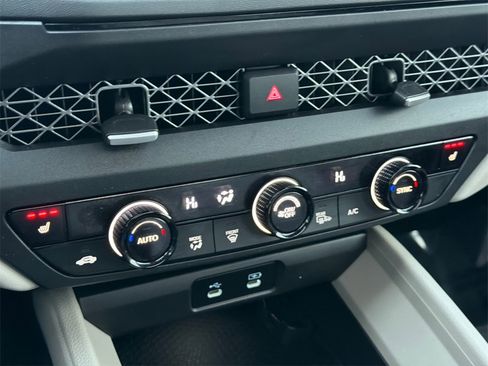 Used 2024 Honda Accord EX image 25