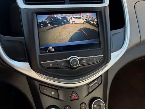 Used 2018 Chevrolet Sonic LS image 9