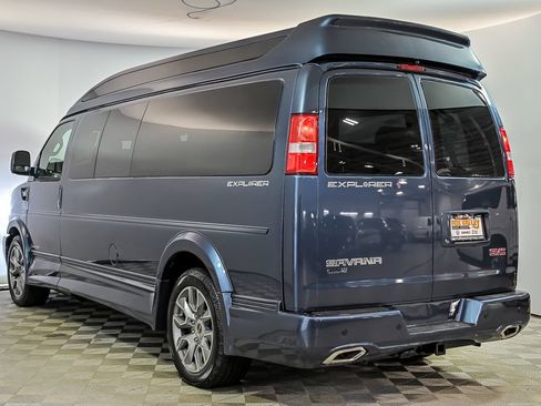 New 2026 GMC Savana 2500 Extended w/ Driver Convenience Package RWD image 4