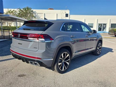 New 2026 Volkswagen Atlas Cross Sport SEL Premium R-Line image 2