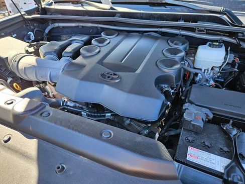 Used 2024 Toyota 4Runner SR5 image 20