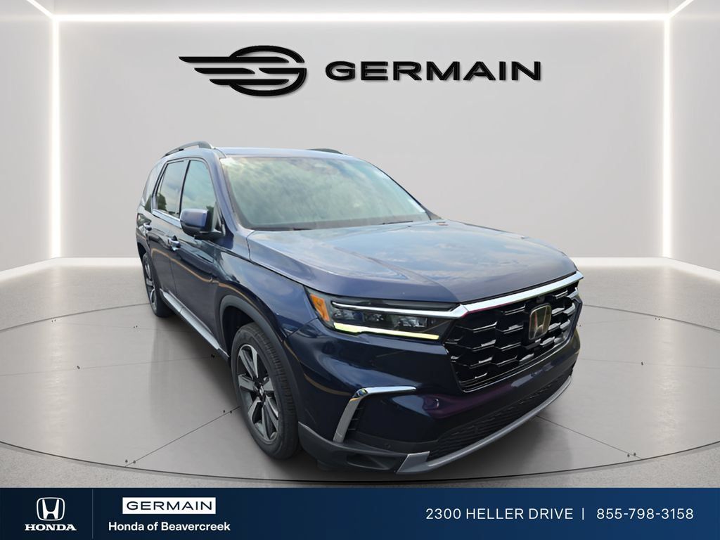 Used 2025 Honda Pilot Elite image 1