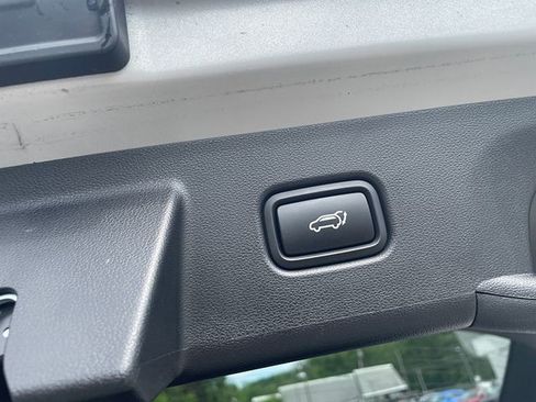 Used 2025 Hyundai Tucson SEL AWD/4WD image 8