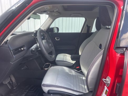 Used 2025 MINI Cooper S FWD image 12