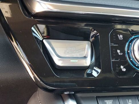 New 2026 GMC Sierra 2500 Denali w/ Denali Reserve Package AWD/4WD image 26