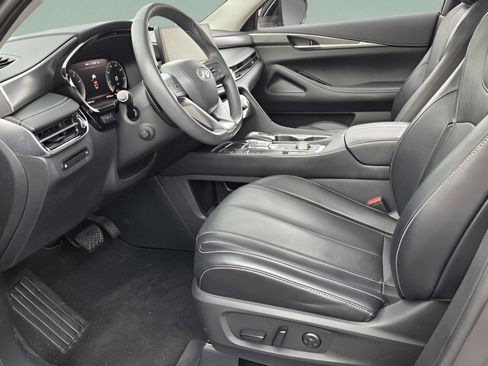 Used 2023 INFINITI QX60 Luxe w/ Cargo Package FWD image 13