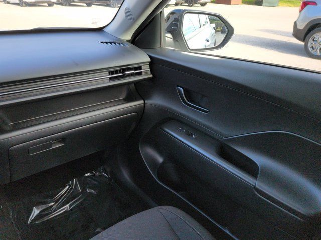 Used 2026 Hyundai Kona SEL Sport FWD image 16