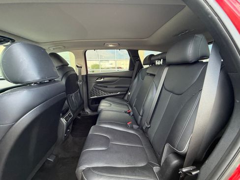 Used 2021 Hyundai Santa Fe SEL w/ Convenience + Premium Package FWD image 17