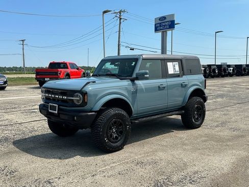 Used 2022 Ford Bronco Outer Banks AWD/4WD image 3