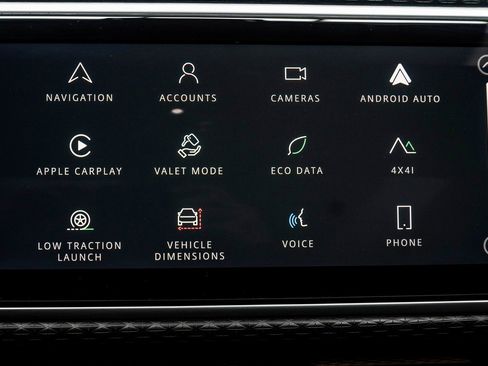 Used 2021 Land Rover Range Rover Velar R-Dynamic S image 26