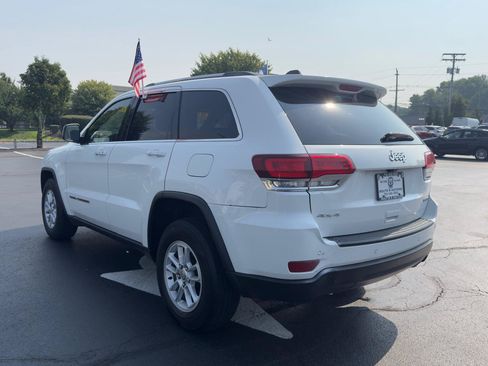 Used 2020 Jeep Grand Cherokee Laredo AWD/4WD image 7