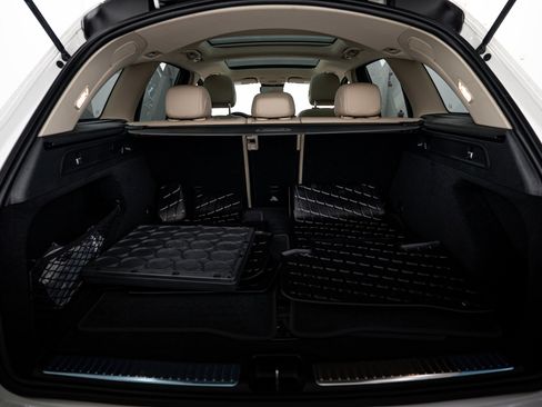 Used 2022 Mercedes-Benz GLC 300 4MATIC image 18