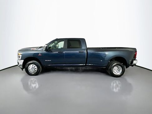 New 2026 RAM 3500 Big Horn AWD/4WD image 4