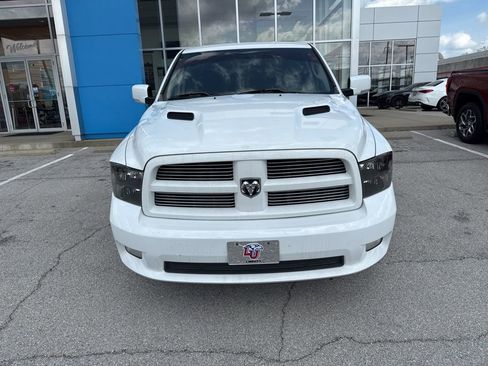 Used 2011 RAM 1500 Sport image 9