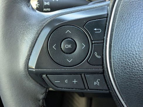 Certified 2024 Toyota Corolla Cross SE image 21