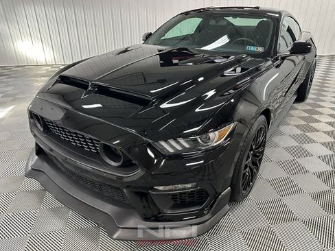 Used 2017 Ford Mustang GT w/ GT Performance Package image 3