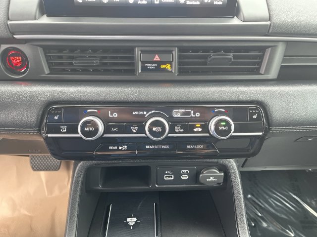 Used 2025 Honda Pilot EX-L image 19