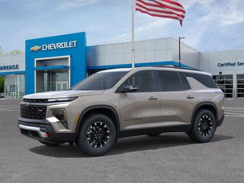 New 2026 Chevrolet Traverse Z71 w/ Enhanced Driving Package image 2