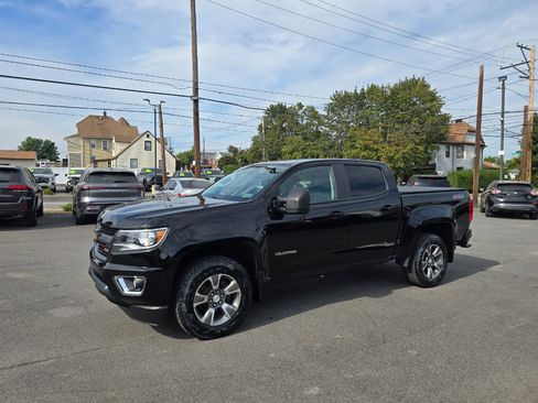 Used 2016 Chevrolet Colorado Z71 image 3