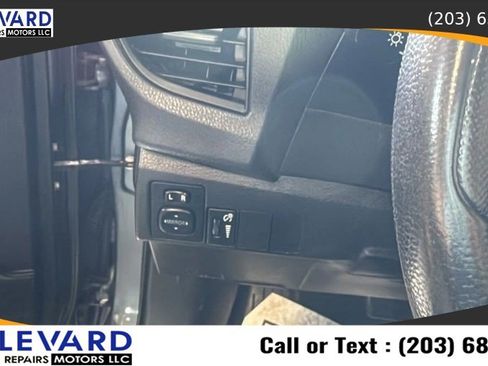 Used 2016 Toyota Corolla L FWD image 20