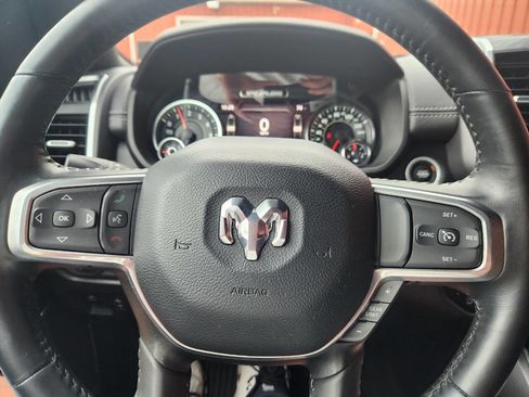 Used 2023 RAM 1500 Laramie AWD/4WD image 19
