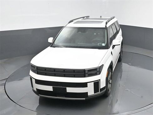 Used 2024 Hyundai Santa Fe Limited image 24