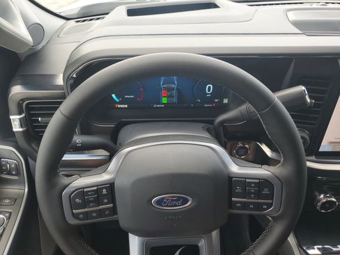 New 2026 Ford F350 Lariat w/ Lariat Ultimate Package image 18