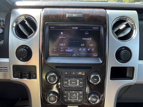 Used 2013 Ford F150 Platinum RWD image 11