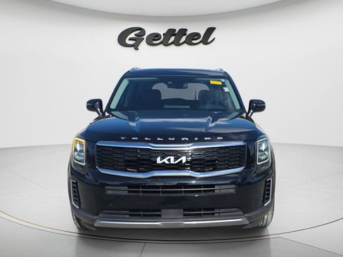 Used 2022 Kia Telluride EX w/ EX Premium Package FWD image 2