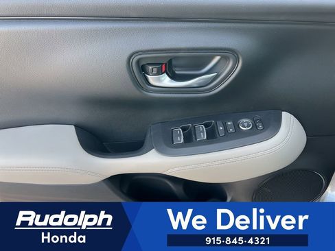 New 2026 Honda HR-V EX-L image 10