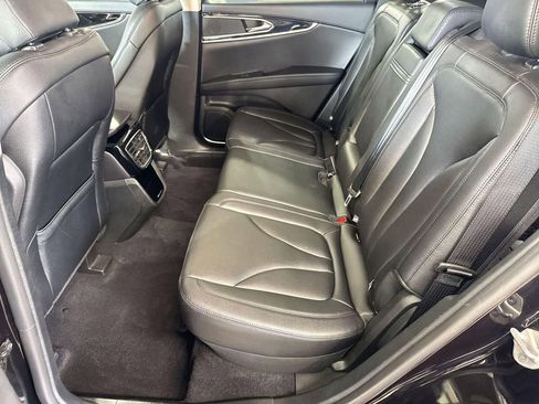 Used 2023 Lincoln Nautilus AWD w/ Premium Package image 26