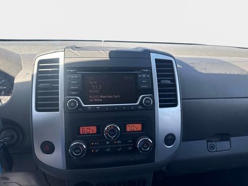 Certified 2016 Nissan Frontier SV w/ SV Value Truck Package image 17