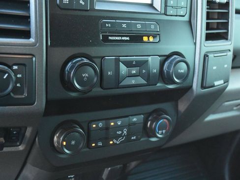 Used 2021 Ford F350 XL w/ Power Equipment Group image 22