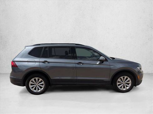 Used 2019 Volkswagen Tiguan S w/ Driver Assistance Package FWD image 4