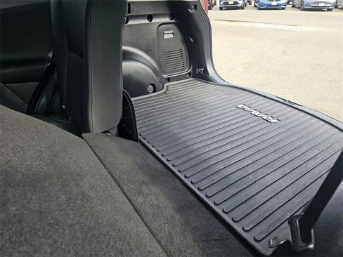 Used 2013 Toyota RAV4 XLE image 17