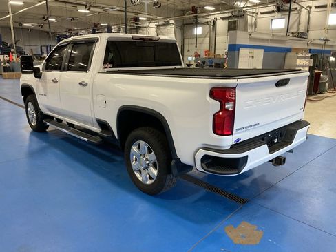 Used 2021 Chevrolet Silverado 2500 LTZ w/ Z71 Chrome Sport Edition AWD/4WD image 5