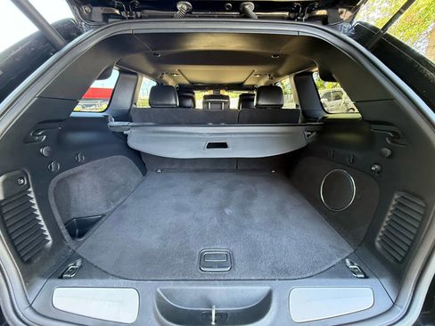 Used 2019 Jeep Grand Cherokee High Altitude image 24
