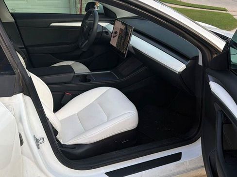 Used 2021 Tesla Model 3 Long Range AWD/4WD image 2