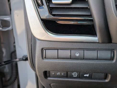 Certified 2024 Nissan Rogue SL image 28