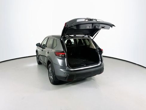 Certified 2024 Nissan Rogue S image 24